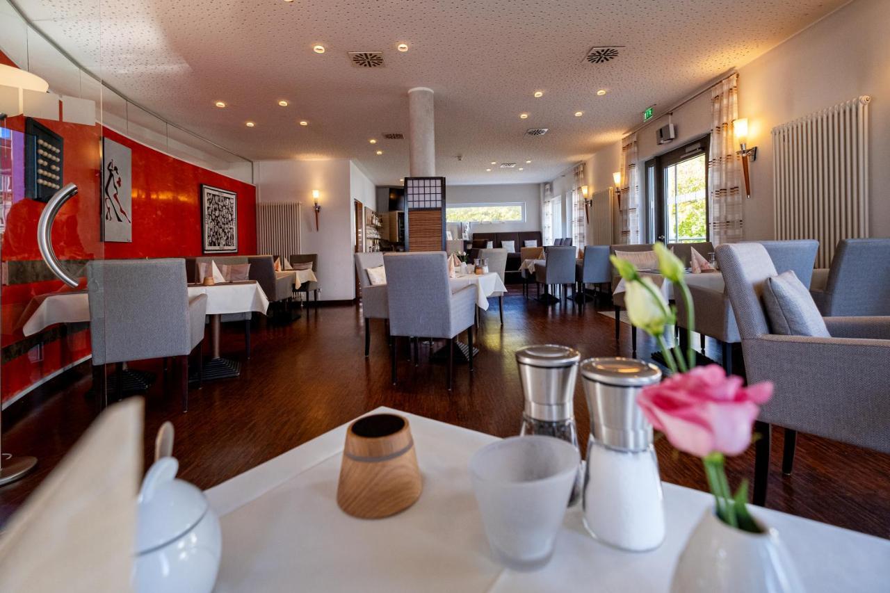 Hotel Am Froschbaechel Buehl  Ngoại thất bức ảnh